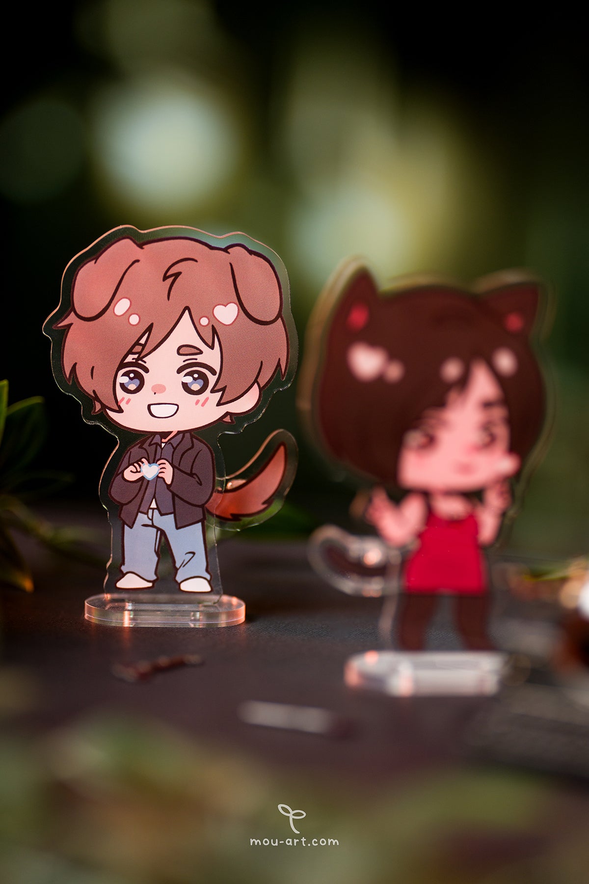 RE2 Leon and Ada Wagging Standees