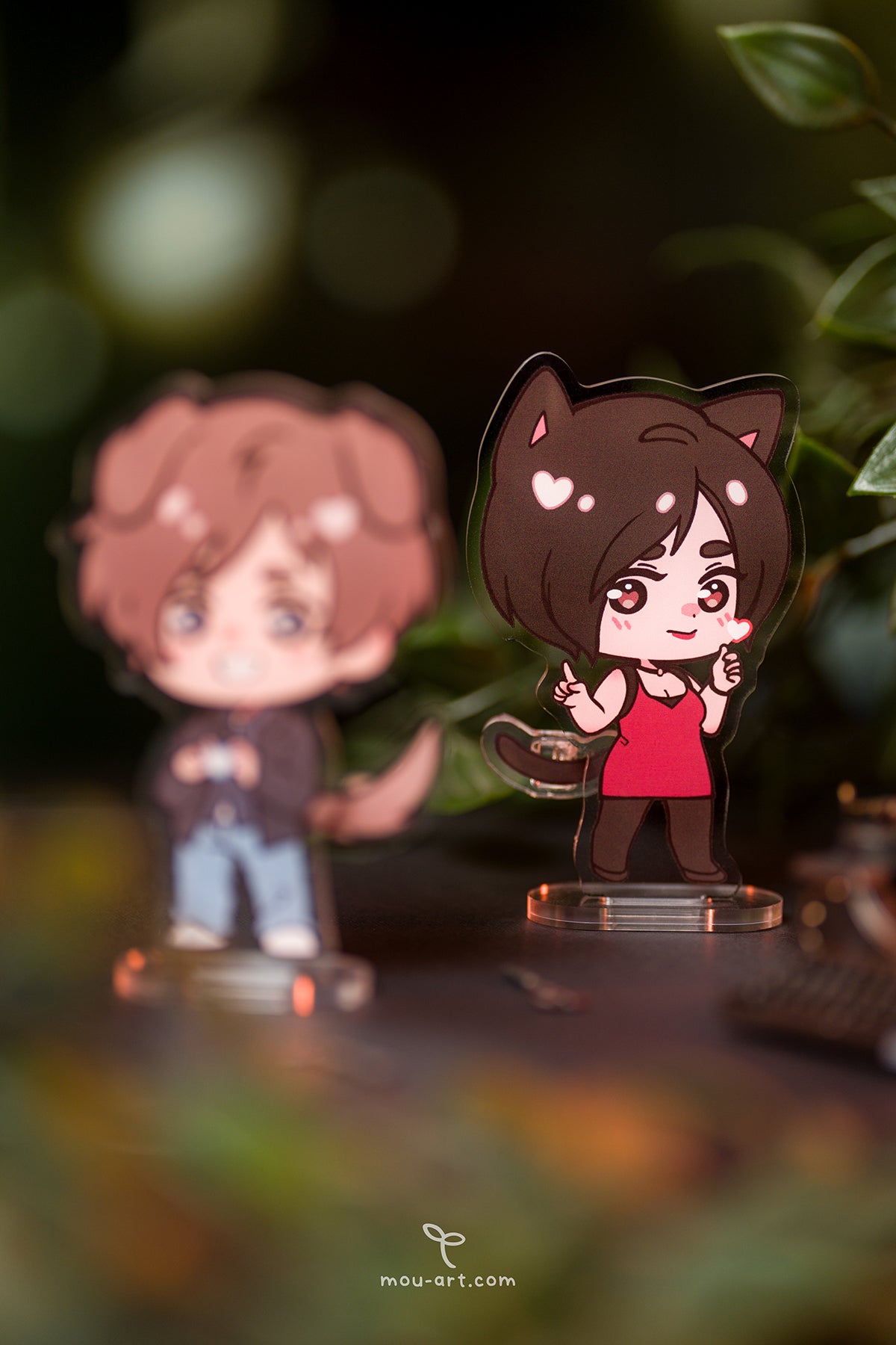 RE2 Leon and Ada Wagging Standees